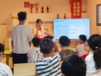 天心区白沙井社区沉浸式微党课点亮青少年红色信仰