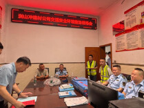 冷水江公路协同共治，源头管控防抛洒 