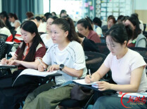 龙山县5581名教师集中“充电蓄能”
