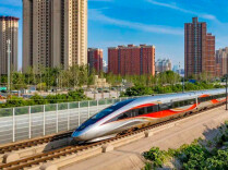 长三角铁路部门启动防台防汛应急响应 调整列车开行方案