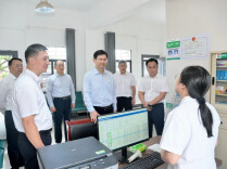 阚保勇专题调研党建引领基层治理工作
