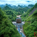 当蒙曼遇见怀化：一场“引流”与“接招”的文化叩问