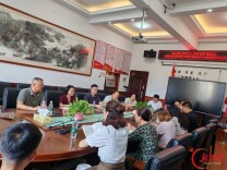 雨湖区新联会召开爱心助学座谈会