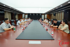 永州经开区：仁湾派出所召开警企恳谈会