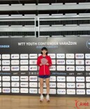 湖南17岁女乒新星“黑马”逆袭，首夺WTT青少年女单冠军