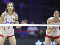 亚洲女排锦标赛：中国女排晋级四强 将与伊朗争夺决赛席位