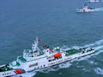 中国海警位中国黄岩岛领海及周边区域执法巡查