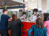老外爱上“中国造”！湖南暑期离境退税“爆单”