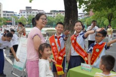 东安县一小实验学校：阅见新学期 暖护每一步