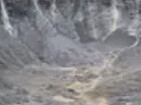 尼泊尔错坚河冲击坑积水基本排空，周边冰川仍有崩落可能