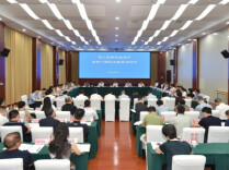 从“走过去”到“住下来”，把服务送到企业心坎上—— 湖南选派年轻干部进车间