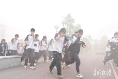 沉浸式体验学消防 湘潭多所中小学同上“安全第一课” 