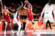 中国女篮首战失利