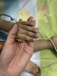 长期吃隔夜饭菜，3岁男孩中毒进PICU！这几种饭菜，扔掉也别给孩子吃！