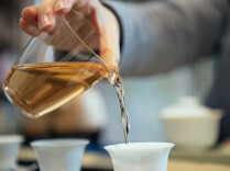 水喝错了也会伤身 秋天记得喝好这4杯“水”