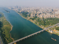 三湘时评丨融三城于一脉，绘就“湘江百里画廊”