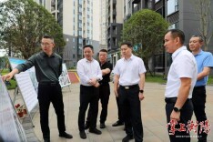 刘中杰赴市城发集团调研并召开座谈会