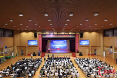 全国首家物流网研究中心在湖南现代物流职业技术学院揭牌成立