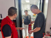 建设副中心 争当排头兵｜“爱心捐款+以奖代补”，石鼓区合江街道推动家用灭火器普及到户