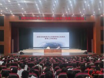 敢破善立，当好行政后勤“红管家”