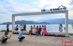 资兴“微改造、精提升”催生环湖网红新地标