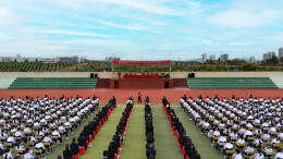 临澧职业中专举行秋季开学典礼暨教师节表彰大会