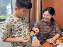 株洲市天元区天台小学：一条丝带，让教师节回归纯粹