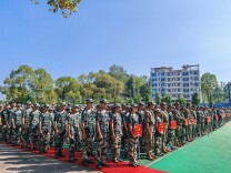 淬火青春铸军魂 砥砺锋芒正当时——洞口县职业中专学校2026级新生军训侧记
