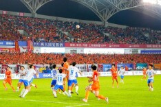 以“拼”的姿态突围赶超——从湘超邵阳队客场战胜郴州队说起