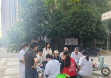 义诊服务进网格 暖心健康护民生