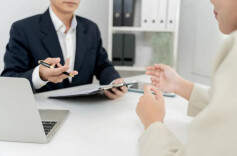 查物业纠纷、家庭状况、社交媒体记录……求职背调，别走歪了！
