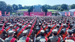 一声令下启新程  一身戎装护山河  衡阳市2026年下半年入伍新兵欢送仪式在衡东县举行