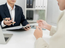 查物业纠纷、家庭状况、社交媒体记录……求职背调，别走歪了！