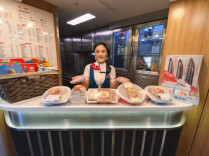 全新高铁盒饭上线