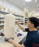 窑淬千年釉——蔡志华瓷韵艺术展”在刘海粟美术馆开幕
