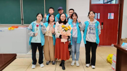 做学生生命里的“氧气”——记湘西州溶江中学化学教师赵蓉
