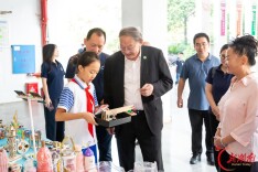禾下有梦 科学筑光——罗锡文院士走进株洲市栗雨小学开展科普进校园活动