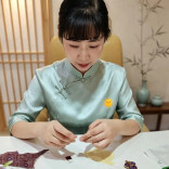 下班后的她，把日子缠成一朵花