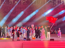 名古屋亚运会开幕式举行 中国体育代表团入场