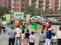 舞动邻里聚温情 天心区楠竹社区开展“天心有戏”文化惠民活动