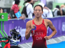 林鑫瑜夺得名古屋亚运会铁人三项女子个人赛金牌