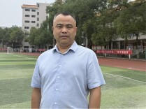躬耕教坛守初心，逐光育人向未来——记湘乡市一中教师陈炳辉