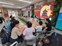 非遗育新风 天心区湘园社区开展青少年普法暨亲子花灯DIY活动