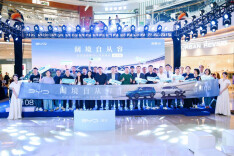 云辇-A、后轮转向、天神之眼5.0全系标配，科技旗舰海狮08登陆长沙