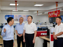 毛万春在中国太平洋产险湖南分公司调研