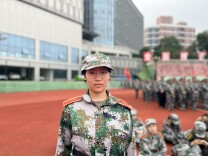 湖南信息学院新生陈南希的“自强之歌”