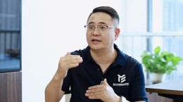 当AI开始自己升级自己，人类如何握住方向盘？