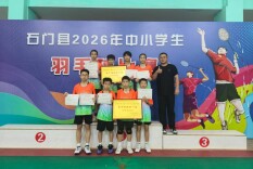 石门三中小将斩获双冠军 羽坛争锋载誉归 