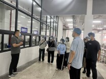 透明食堂筑心安 家校携手护食安——安乡职专开展2026年秋季食堂开放日活动