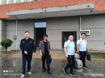 益阳市县两级市场监管部门联合督查南县职业中专校园食品安全